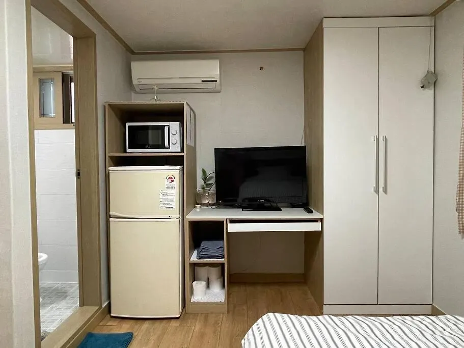 Evergreen Studio Apartment Seoul