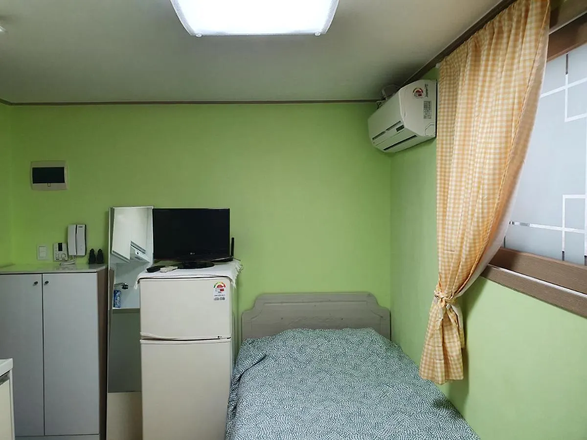 Evergreen Studio Apartment Seoul